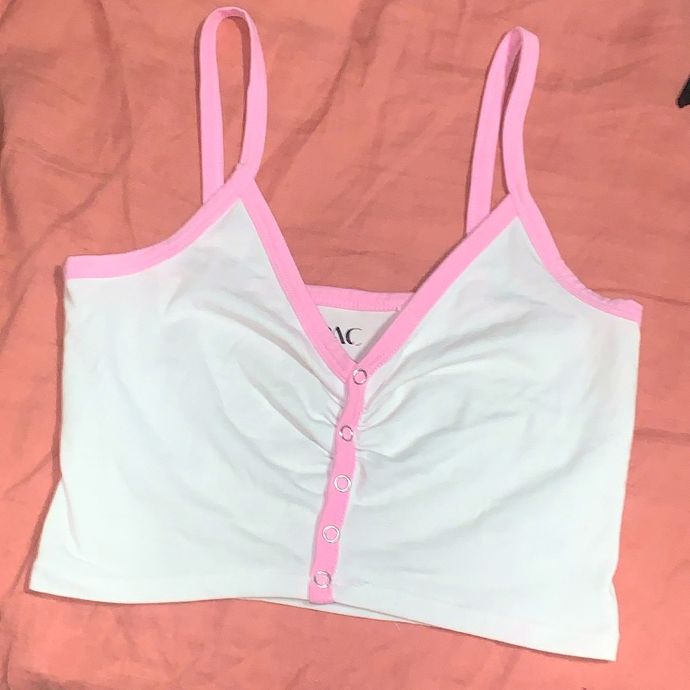 crop top